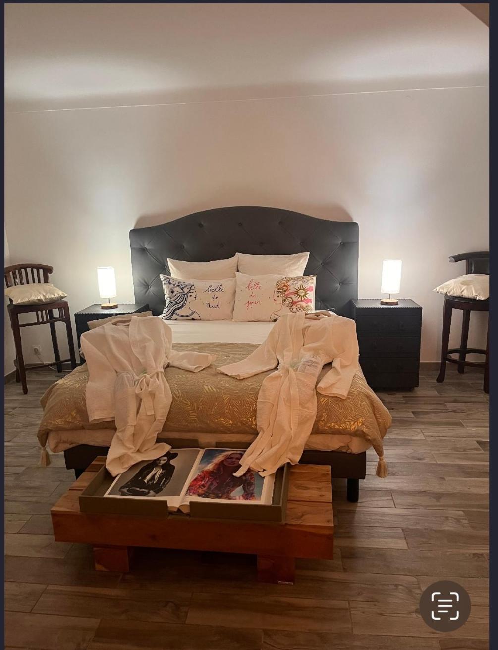 Villa Romana Сен Тропе Екстериор снимка