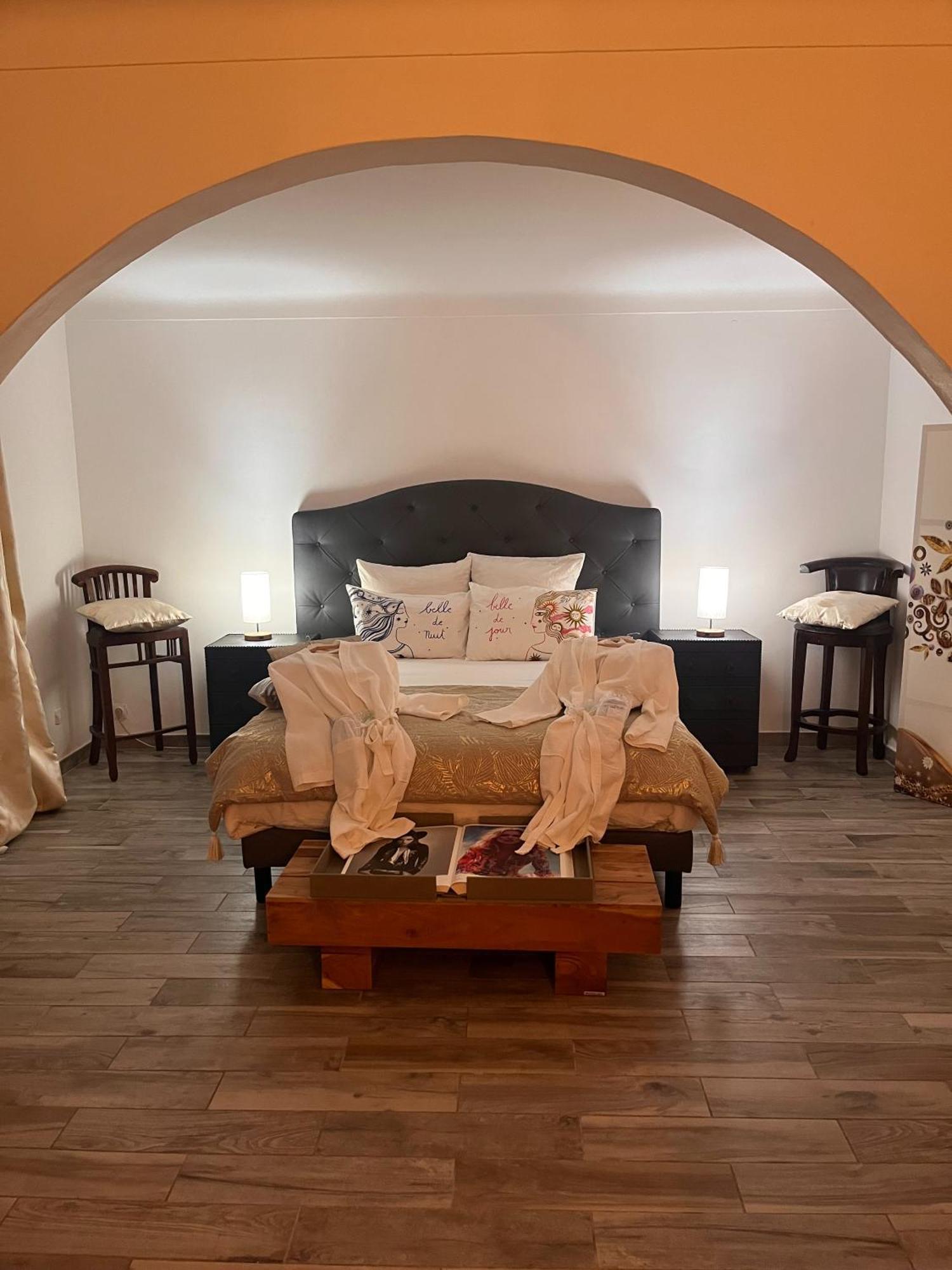Villa Romana Сен Тропе Екстериор снимка