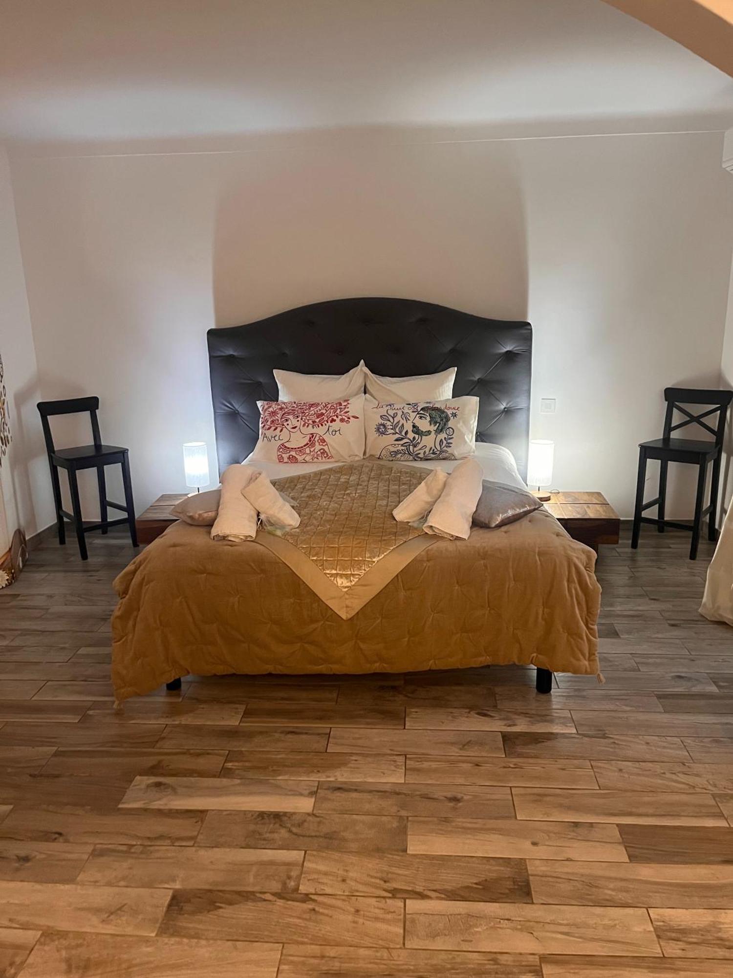 Villa Romana Сен Тропе Екстериор снимка